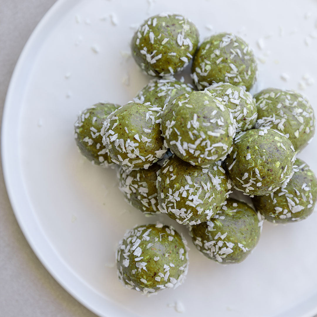Receta: Bolitas energéticas con matcha